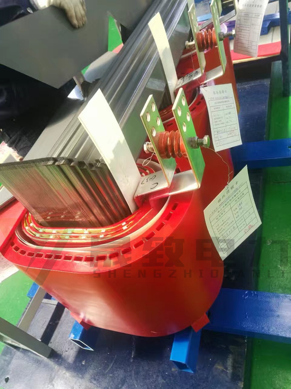 非晶合金干式变压器